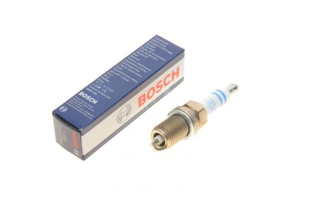 BOSCH 0242240627 Свеча зажигания в наличии Житомир