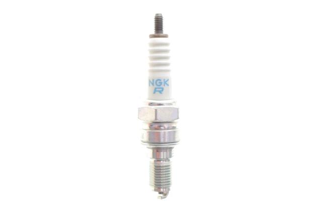NGK 7502 Свечи зажигания в наличии Ирпень