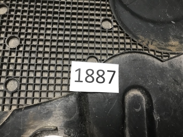 VAG 03L109107E Верхний кожух ремня ГРМ в наличии Одесса