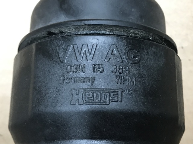 VAG 03N115389H Корпус масляного фильтра в наличии Павлоград