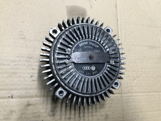 Муфта электромагнитная привода вентилятора Фольксваген Гольф 4