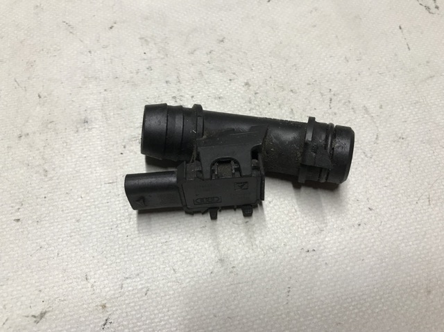 Датчик давления трубки вторичного воздуха 06K906052 VAG