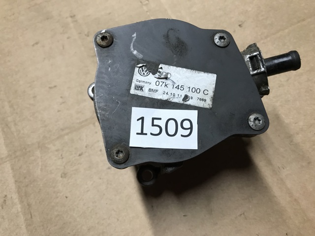 07K145100C VAG Вакуумный насос купить в Одесса