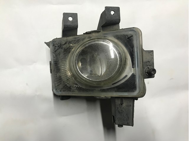 Противотуманка правая 13262000 GM