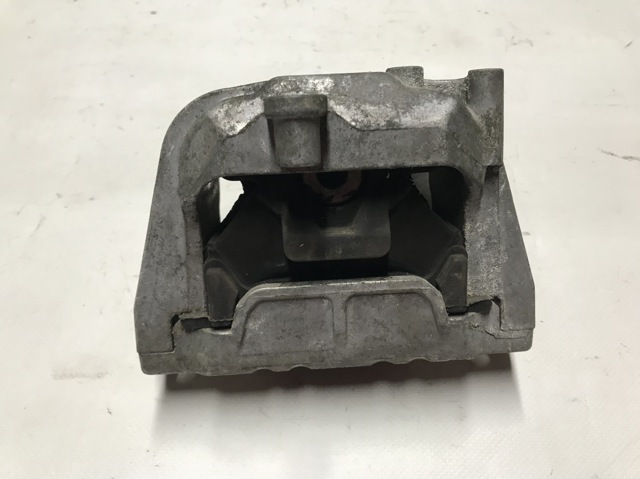 VAG 1K0199262CF в наличии Винница