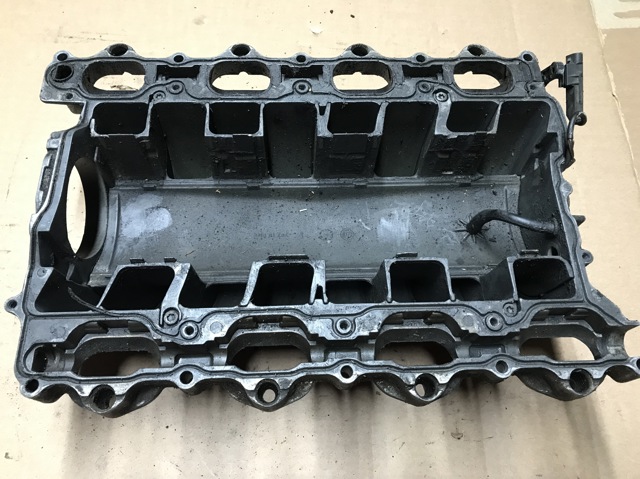 2731400701 MERCEDES Впускной коллектор купить в Каменское