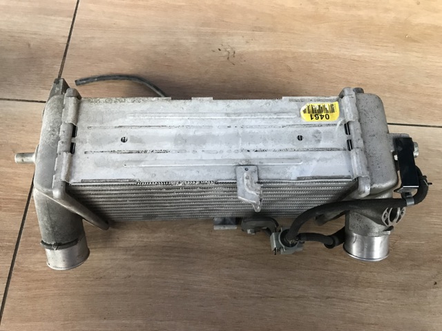 2827004610 HYUNDAI Радиатор интеркуллера купить в Днепр
