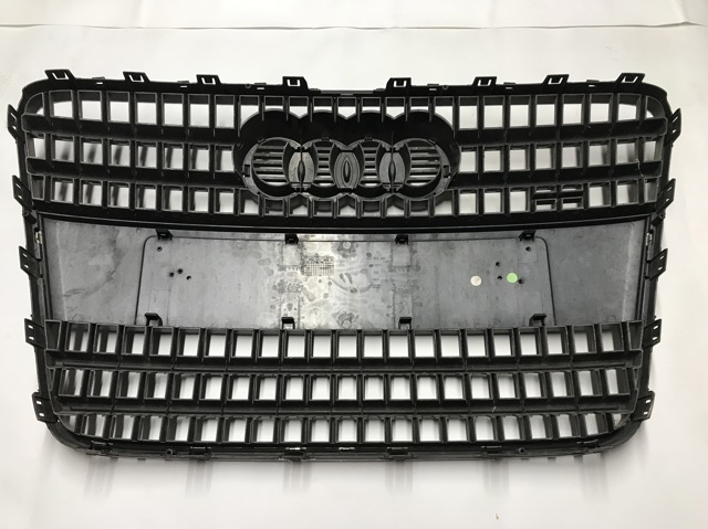 4L0853651 Решетка радиатора купить Николаев