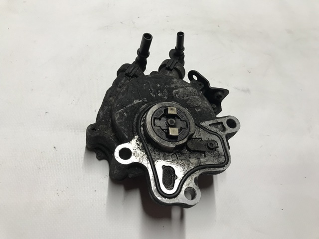 Вакуумный насос 4R8Q2A451AE LAND ROVER