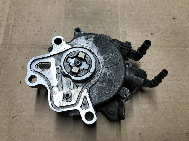 LAND ROVER 4R8Q2A451AF Вакуумный насос в наличии Днепр