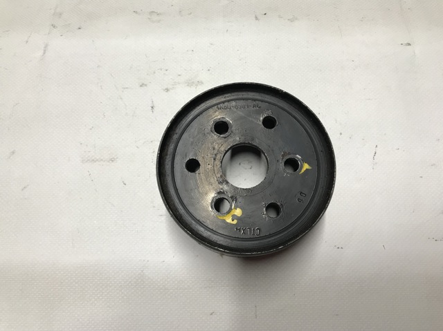 4R8Q8509AC Шкив водяной помпы купить Ирпень