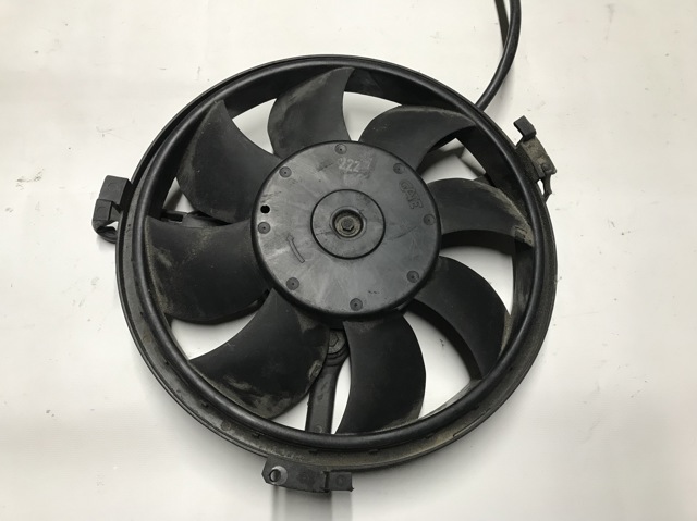 Вентилятор радиатора Ауди А6 C6