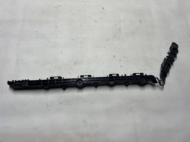 Кронштейн бампера заднего, левый 5257606090 TOYOTA