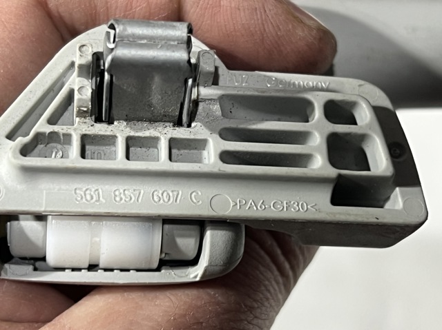 561857607C VAG купить в Павлоград