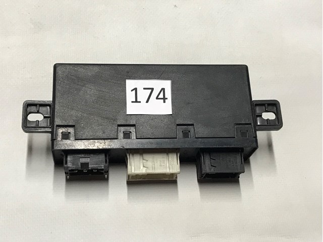 61358366529 BMW купить в Львов