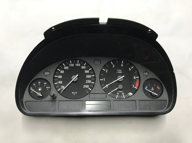 Щиток приборов 62118381195 BMW