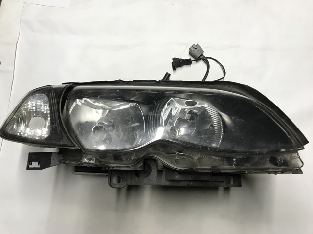 Правая блок фара 6910960 BMW