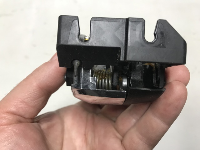 692740T010 TOYOTA купить в Харьков