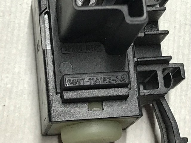 6G9T11A152AA FORD Датчик включения сцепления  купить в Черновцы