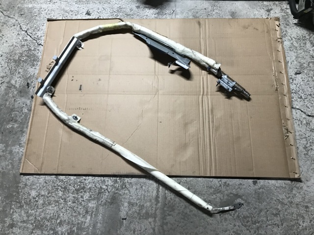 Шторка боковая правая 6H5270G155AG LAND ROVER
