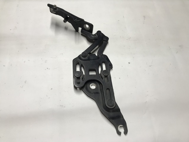 Петля капота, правая 7148348 BMW