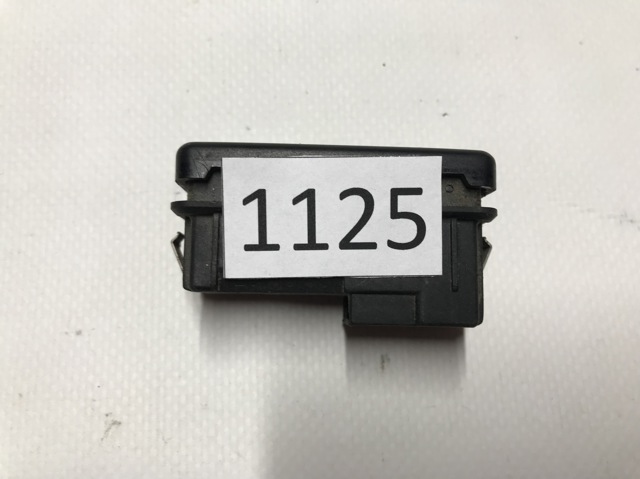 8350947 BMW Кнопка включения аварийного сигнала купить в Кривой Рог