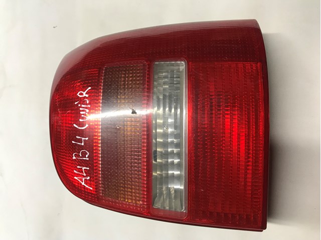 Фонари задние 8D9945096C VAG