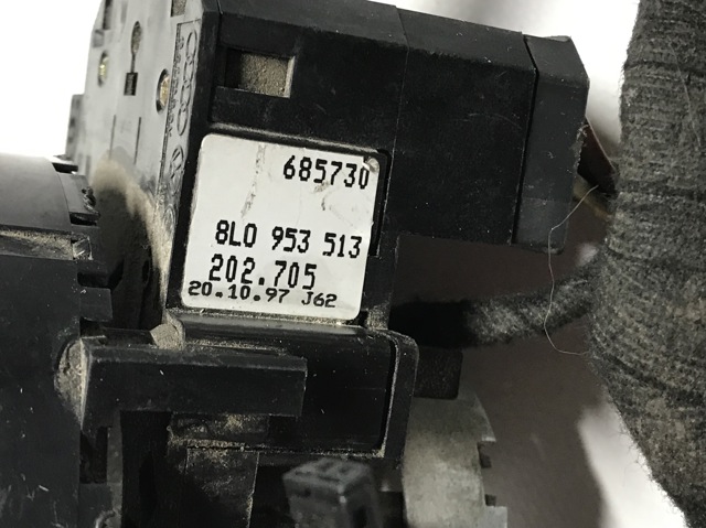 8L0953513 VAG Переключатель подрулевой левый купить в Каменское