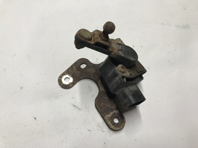 A0035426618 MERCEDES Датчик положения кузова купить в Николаев