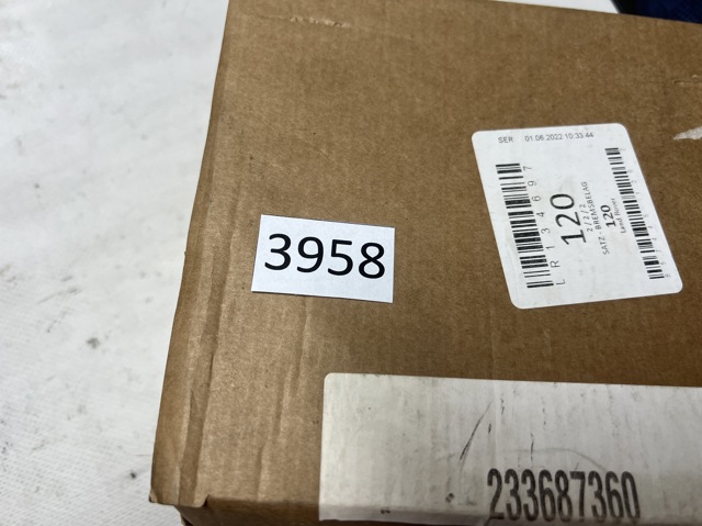 MERCEDES A0049930896 Ремень генератора в наличии Украина