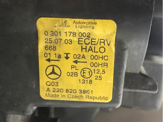 A2208203861 MERCEDES Фара правая купить в Черновцы