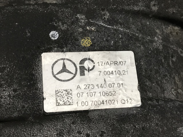 MERCEDES 2731400701 Впускной коллектор в наличии Кривой Рог
