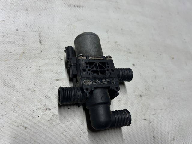 Кран отопителя AH2218B506BA LAND ROVER