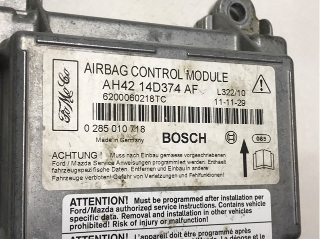 LAND ROVER AH4214D374AF в наличии Полтава