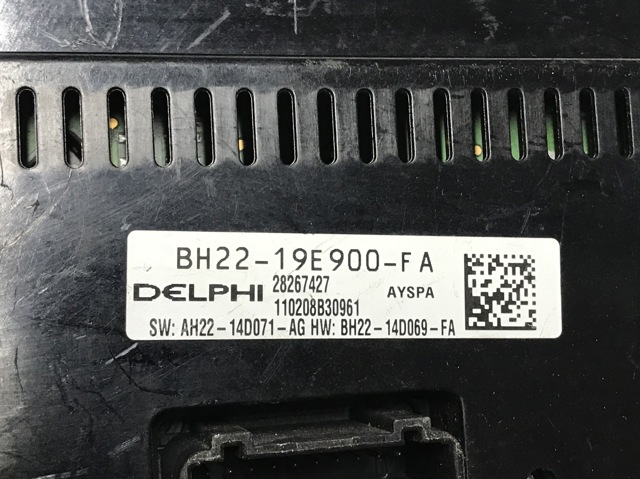 BH2219E900FA LAND ROVER купить в Хмельницкий