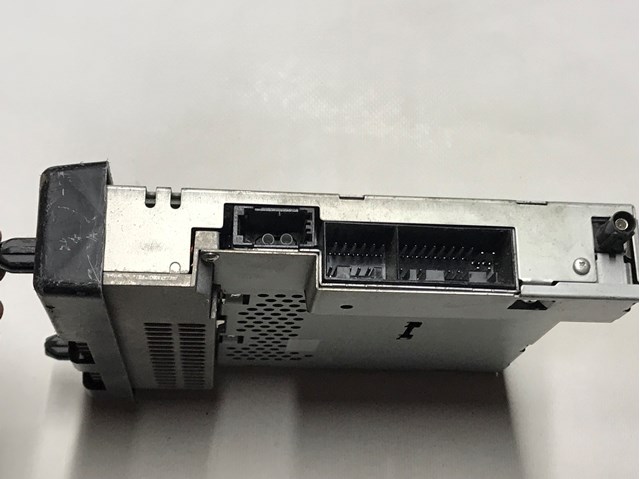 LAND ROVER BH4218C815AD в наличии Одесса