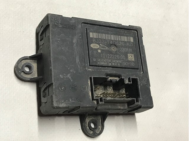 Блок комфорта задней двери BJ3214D620AD LAND ROVER