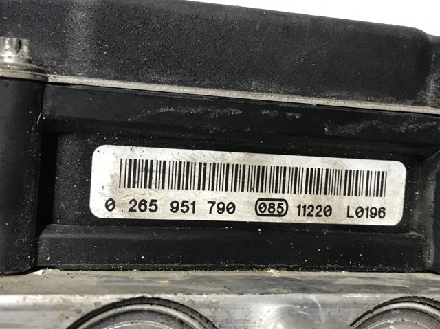 CH322C405AD LAND ROVER купить в Ужгород