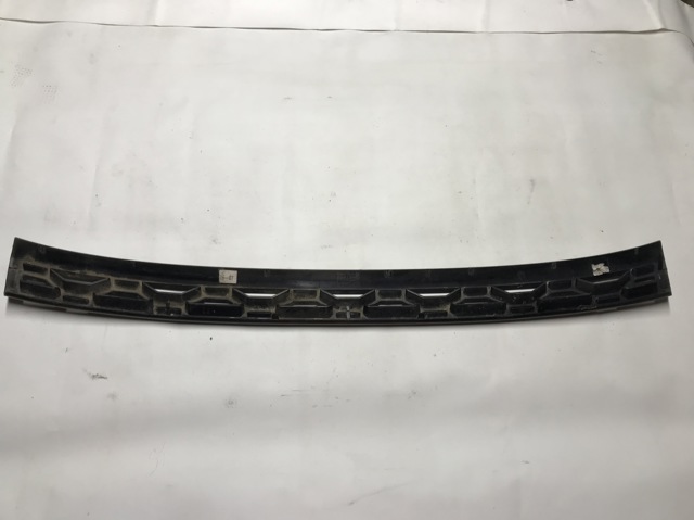 LAND ROVER FK728A100CAW в наличии Павлоград
