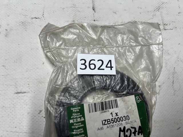IZB500030 Сальник раздаточной коробки задний выходной купить Чернигов