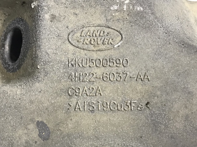 LAND ROVER KKU500590 Кронштейн подушки (опоры) двигателя правой в наличии Ужгород