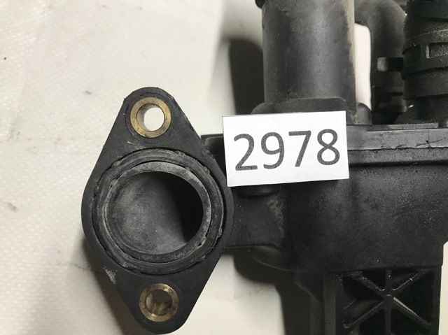 LAND ROVER LR073372 Корпус термостата в наличии Львов