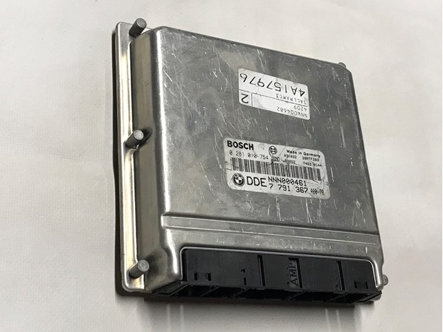 ЭБУ двигателем NNN000461 LAND ROVER