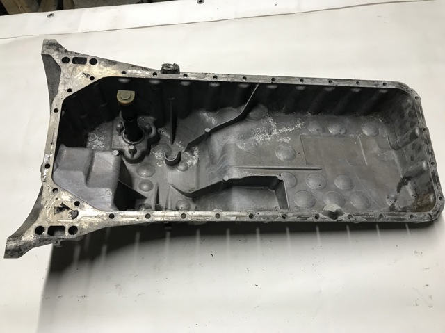 R6470140502 MERCEDES Поддон двигателя купить в Одесса