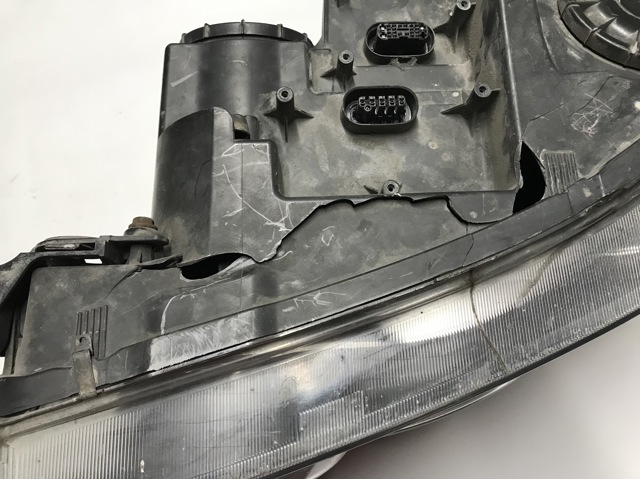 LAND ROVER XBC501783LZN Правая фара в наличии Ирпень