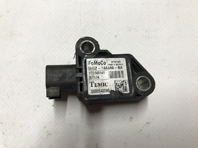 Датчик Айрбег передний YDB500141 LAND ROVER