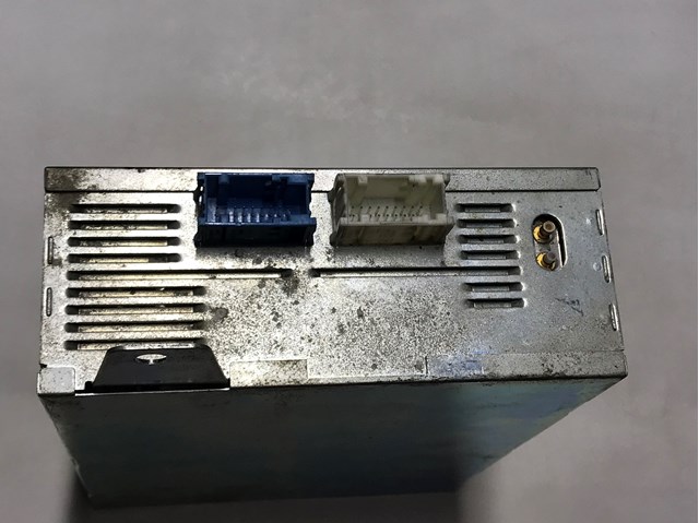 LAND ROVER YIL000023 в наличии Николаев