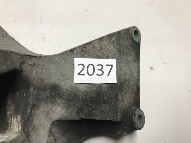YLU500290 LAND ROVER купить в Харьков