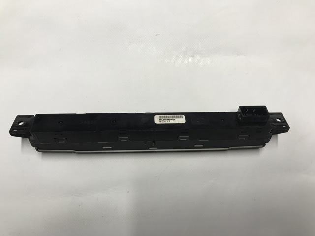 LAND ROVER YUL500410WUX в наличии Харьков