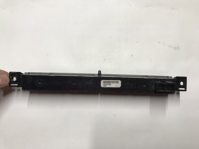 YUL500570WUX Кнопка включения аварийного сигнала купить Украина